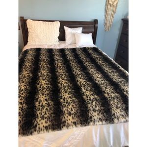 INC faux fur cheetah blanket